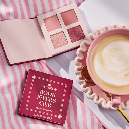 Essence BOOK LOVERS CLUB paleta sjenila za oči nijansa 01 Chapter: Love Letters 5 g Slike