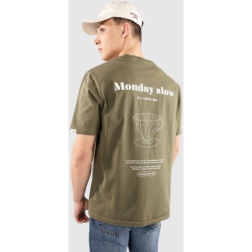Anerkjendt Akkikki Monday Slow T-shirt deep lichen green Slike