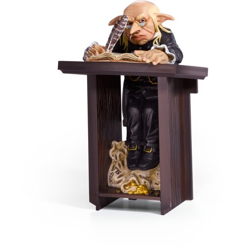 HARRY POTTER Čarobna bitja figurica goblin Noble Collection Cene