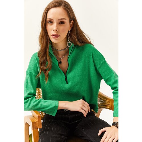 Olalook Women's Grass Green Zipper High Neck Raised Sweater Cene
