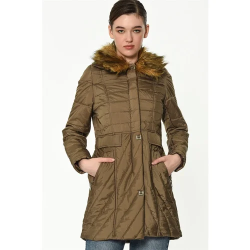 Dewberry Z6430 WOMEN'S COAT-BEIGE