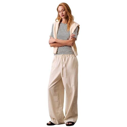 Calvin Klein &amp;Scaron;iroke ženske pantalone Slike