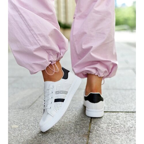 D/CEO Beige trainers Venancia Cene