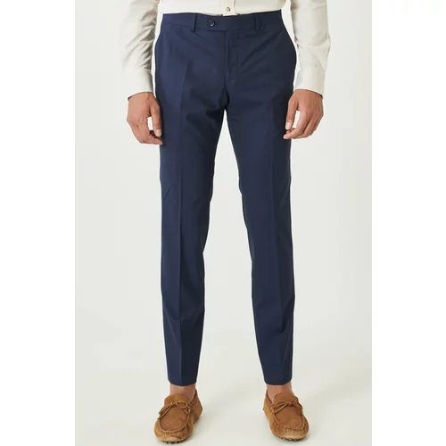 ALTINYILDIZ CLASSICS Men's Navy Blue Slim Fit Slim Fit Flexible Classic Trousers.