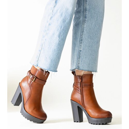 Gemre Brown high block heel ankle boots Lubena Cene