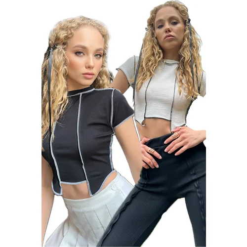 Trend Alaçatı Stili Woman's Black-White Crew Neck Reversed Stitched Design 2-Piece Crop Blouse