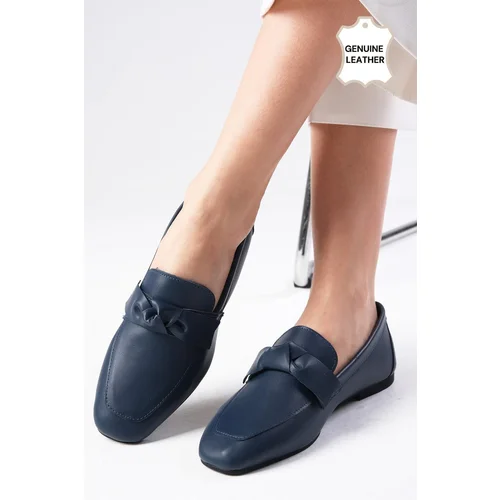 Mio Gusto Candy Genuine Leather Navy Blue Women's Blunt Toe Loafers with Bow Accessories