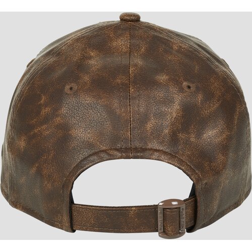 New Era Kape s &amp;scaron;iltom FEMALE WORN PU 9TWENTY&amp;reg;NEW YORK YANKEES Kostanjeva Slike