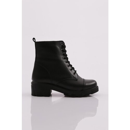 DGN Madrid-03k Women's 22k Lace Up Boots Black Slike