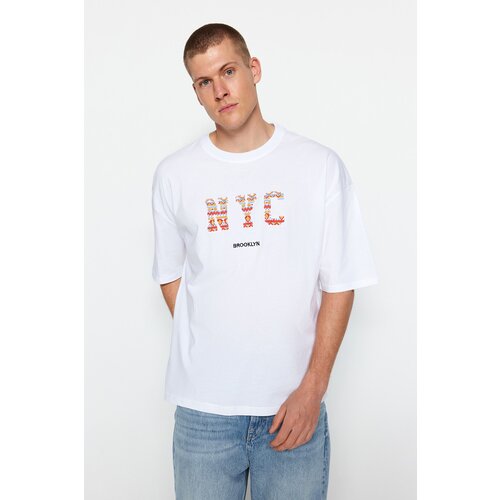 Trendyol T-Shirt - White - Oversize Slike
