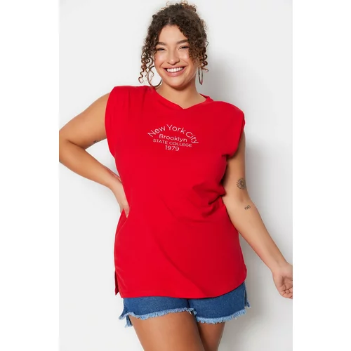Trendyol Curve Plus Size T-Shirt - Red - Regular fit