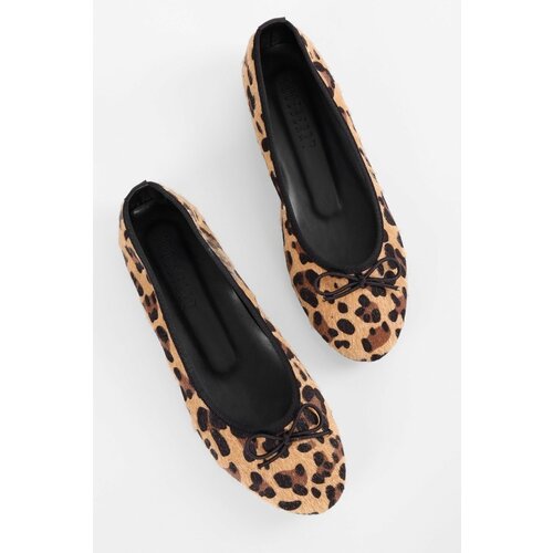 Shoeberry Women's Baily Leopard Patterned Bow Daily Flats Cene