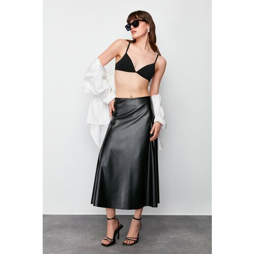 Trendyol Black Faux Leather Flared Woven Skirt Cene