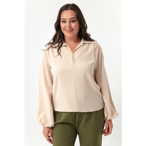 Lafaba Women's Beige Long Sleeved Plus Size Blouse with Necklace Cene