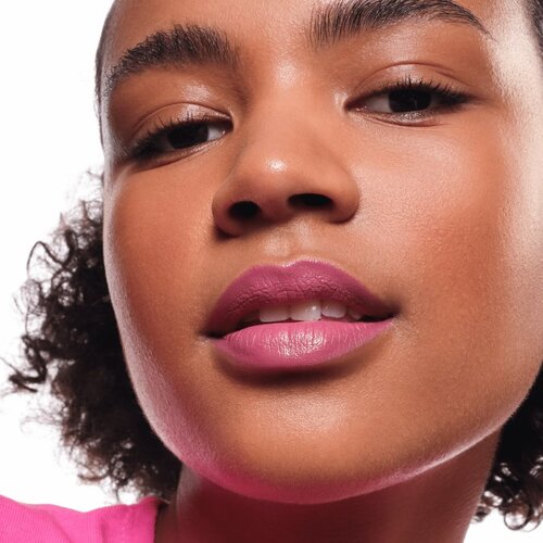 Essence satin GLOW kremasta &amp;scaron;minka s satenastim zaključkom odtenek 04 Let&amp;acute;s Get Mauvin 3.5 g Slike