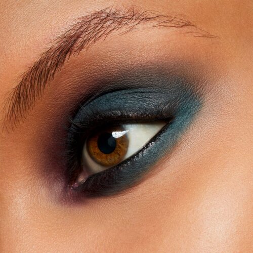 MAC Cosmetics Powder Kiss Soft Matte Eye Shadow senčila za oči odtenek Good Jeans 1.5 g Slike