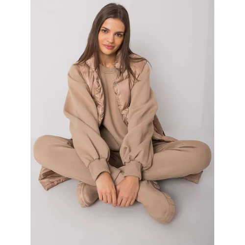 Fashion Hunters Dark beige three-piece set with a Minneola vest