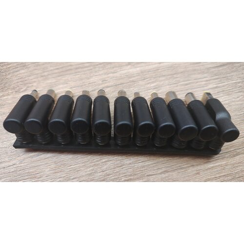 Gmb SMART-C11H Gembird 11Pcs 240W Universal Laptop Connector 5.5 x 2.5mm(2.1) Slike