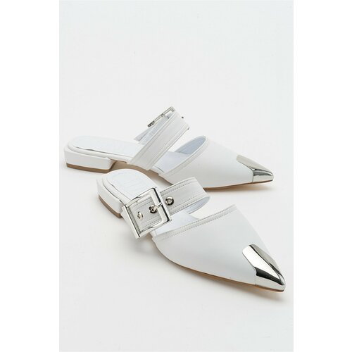 LuviShoes Jenni Women's White Buckled Slippers Slike