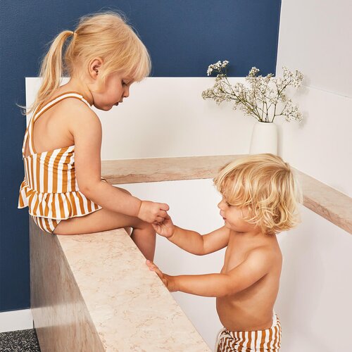 Liewood dječji kupaći kostim s uv za&amp;scaron;titom amara stripe mustard Slike