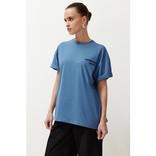 Trendyol Indigo 100% Cotton Motto Printed Oversize/Wide Fit Short Sleeve Knitted T-Shirt Slike