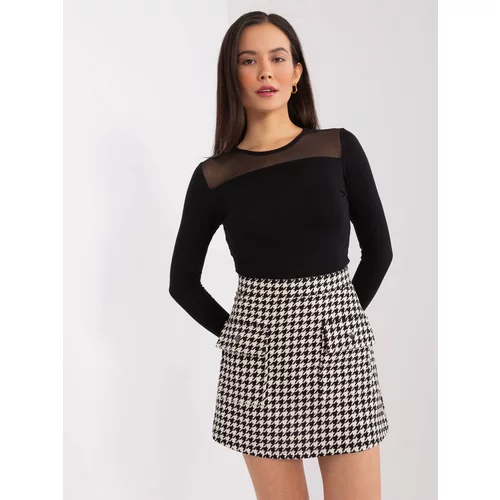 Fashion Hunters White and black skirt with pockets