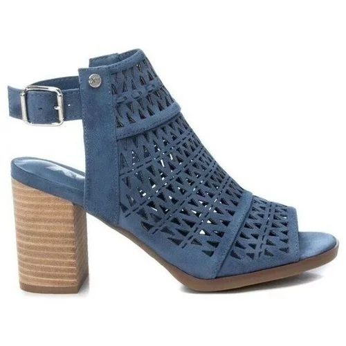Xti Sandali & Odprti čevlji - Modra