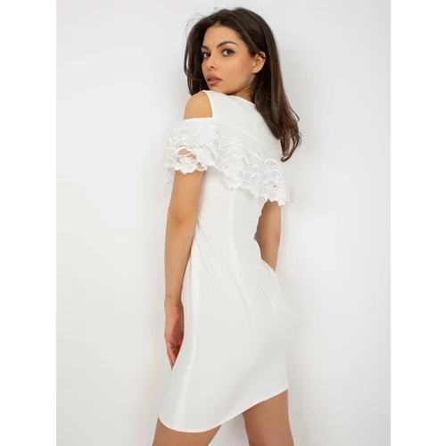 Fashion Hunters Ecru cocktail dress with exposed shoulders
