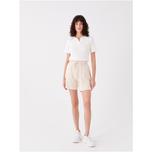LC Waikiki Shorts - Beige Slike
