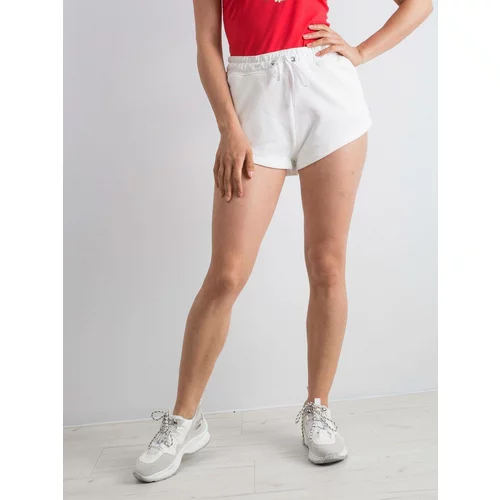 Yups Knitted shorts with pockets white