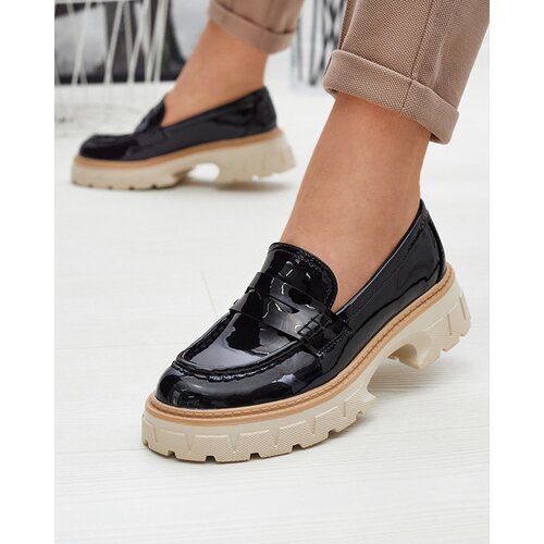 Resti Black lacquered moccasins for women Mewira - Footwear Cene