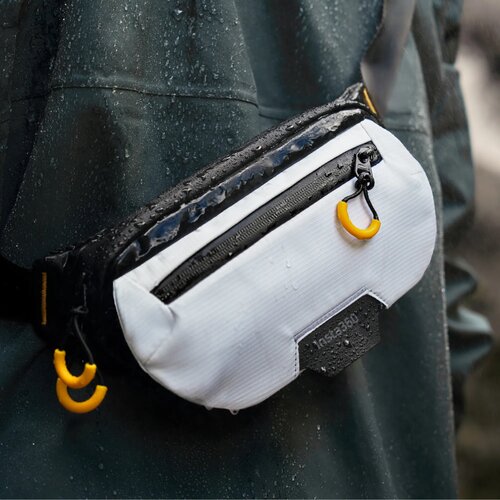 Insta360 Everyday Crossbody Bag torba preko ramena, Peak White Cene