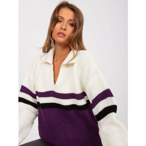 Fashion Hunters Ecru-purple oversize sweater with collar Slike
