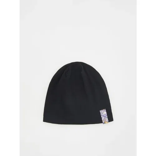 Reserved kapa z našitkom - črna