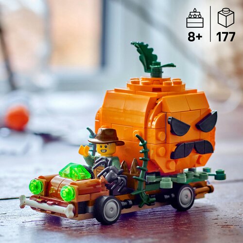Lego LEGO&amp;reg; Iconic - Poltovornjak z bučo s svečo (40822) Slike