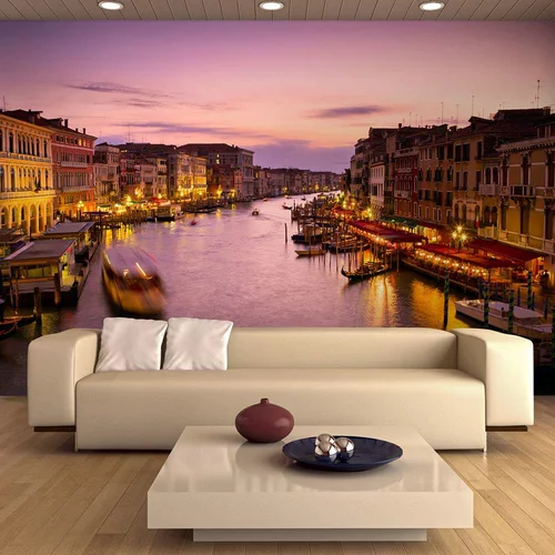  tapeta - City of lovers Venice by night 200x154