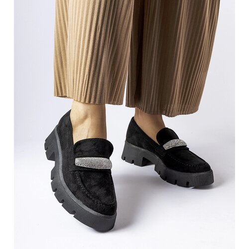 Gemre Black moccasins on a chunky sole Macario Cene