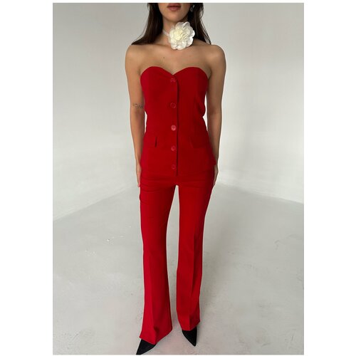 Laluvia Red Strapless Blouse Cuff Detailed Trousers Set Slike