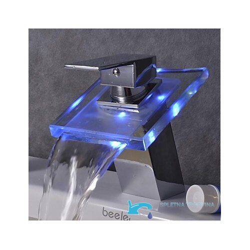EYN Slap pipa za kopalnico cq0812 | Sodoben dizajn LED kopalni&amp;scaron;ke armature Slike