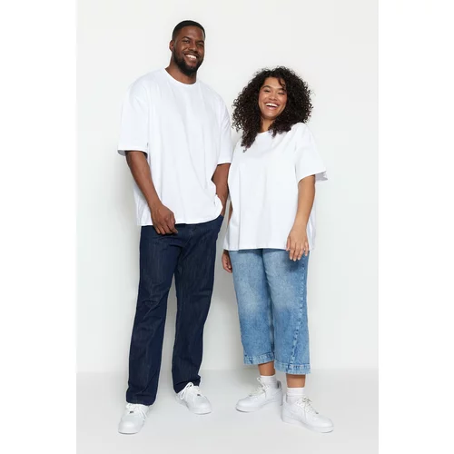 Trendyol Plus Size T-Shirt - White - Oversize
