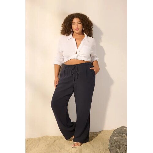 Trendyol Ženske pantalone Tbbss25Ar00043, Tamnoplave Cene