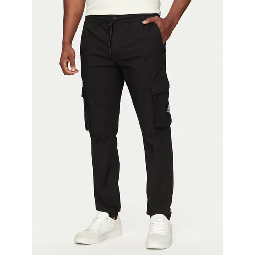 Calvin Klein Jeans Jogging hlače J30J325900 Črna Skinny Fit