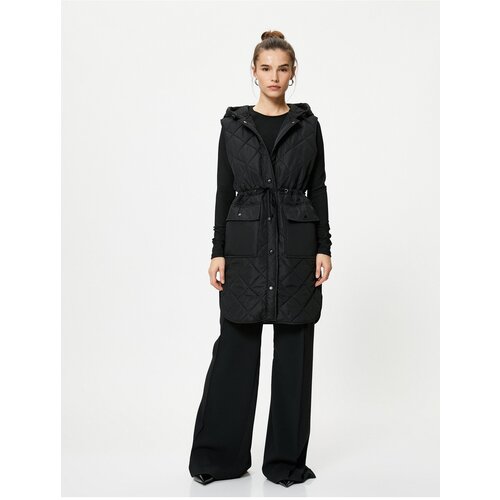 Koton Long Quilted Vest, Pocket Hooded, Tie Waist and Snap Buttons. Slike