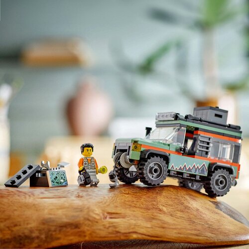Lego City Planinski terenac 60447 Slike