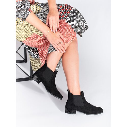 Sergio Leone Black Chelsea boots with a decorative heel by Cene