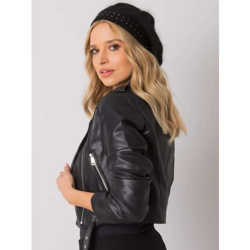 Fashion Hunters Women's black winter hat with an application