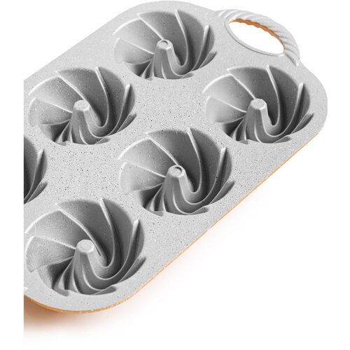 Bonami Selection Aluminijski kalup za pečenje za kolače Dahlia &amp;ndash; Slike