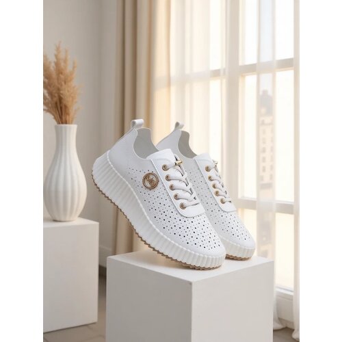 Resti Women's perforated sporty sneakers Jovenes Cene