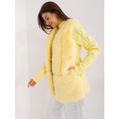 Fashion Hunters Light yellow vest made of eco-fur Cene
