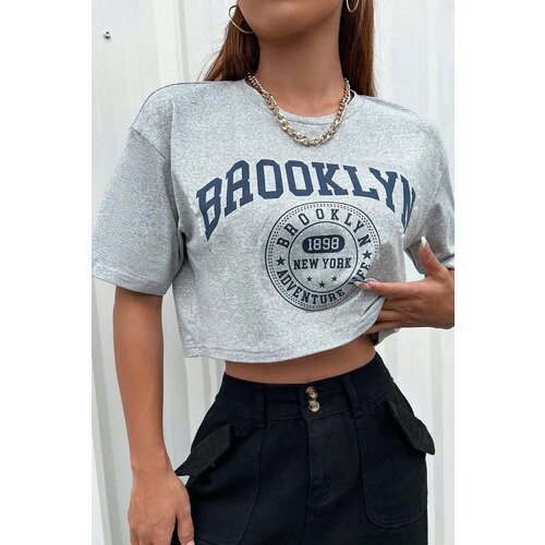 MODAGEN Women's Oversize Crop T-shirt, Brooklyn Gray Print Slike